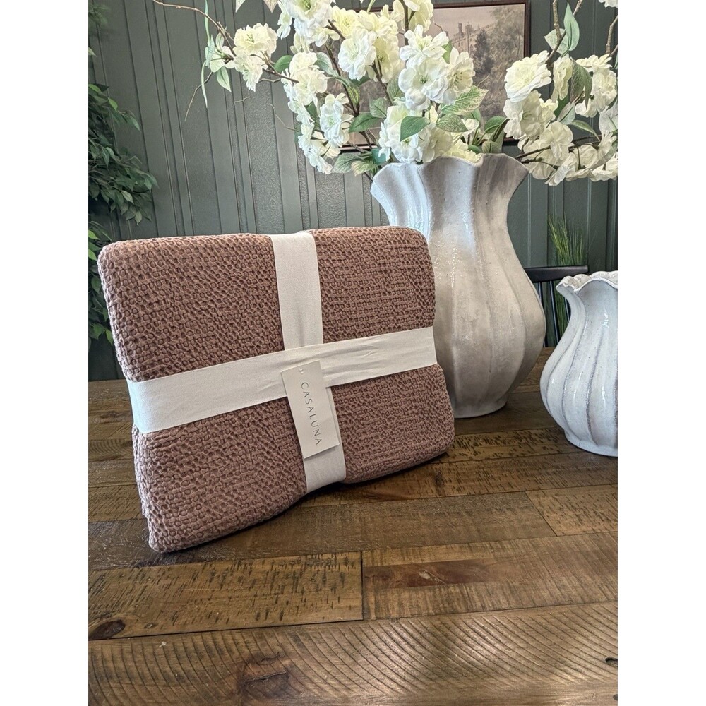 King PLUS Textured Waffle Coverlet Brown- Casaluna NEW